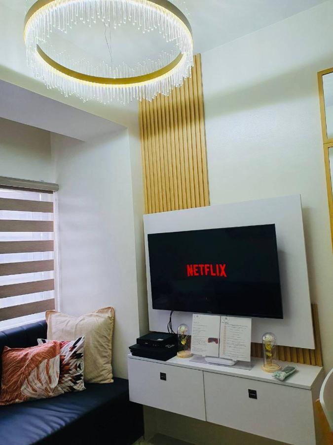 2 Bedroom Condo Vine Residences Quezon City With Pool Wifi Karaoke Board Games Netflix Luaran gambar
