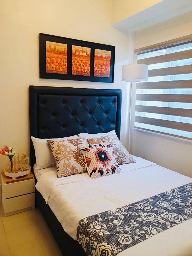 2 Bedroom Condo Vine Residences Quezon City With Pool Wifi Karaoke Board Games Netflix Luaran gambar